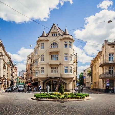 Апартаменти Для Пари В Центральній Частині Львова Esterno foto
